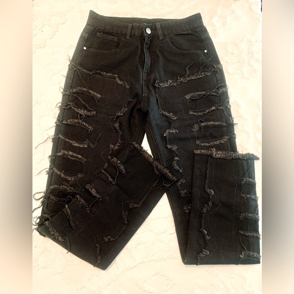 Other - Men’s distressed jeans